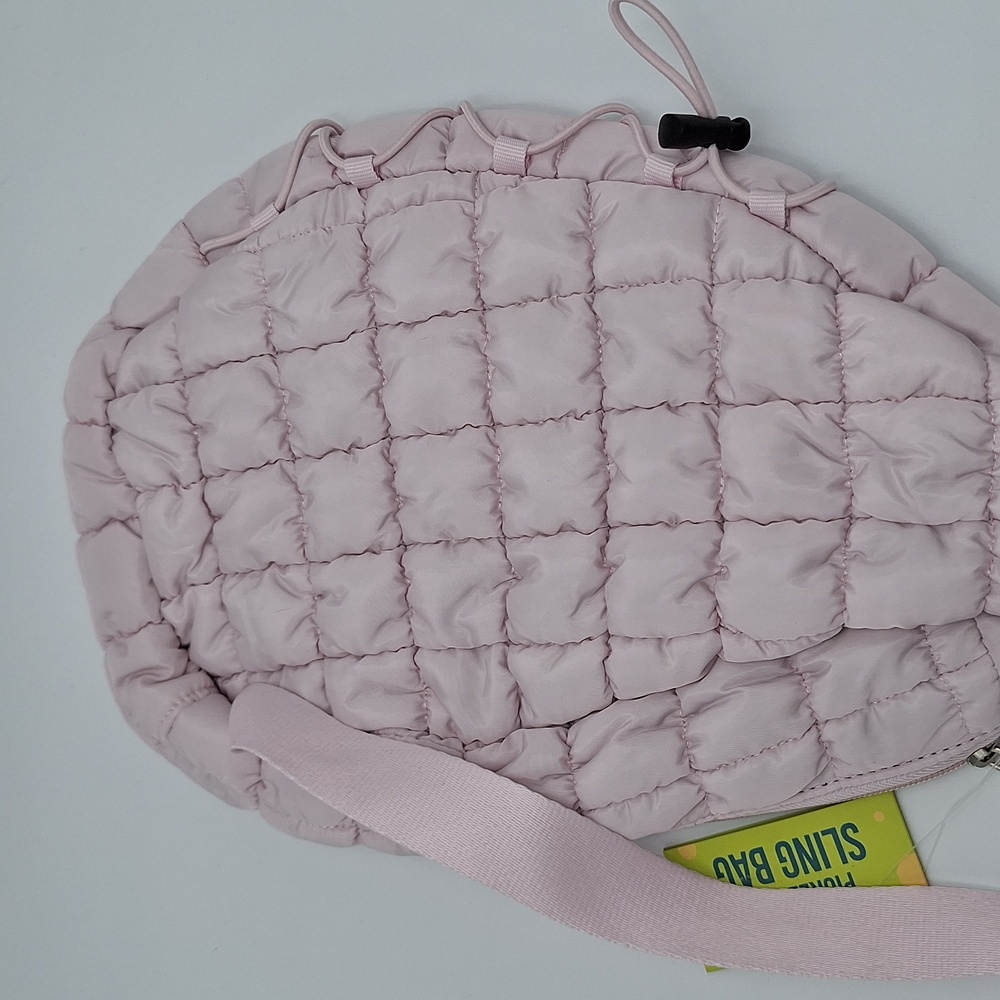 Quilted Pink Pickleball Racket Sling Bag Backpack - Picture 4 of 10